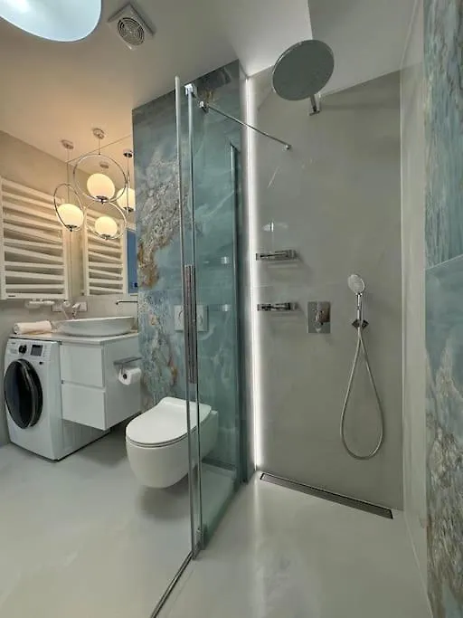 Luxuriously Decorated Apartment In A Calm District Of Cracovia Polonia